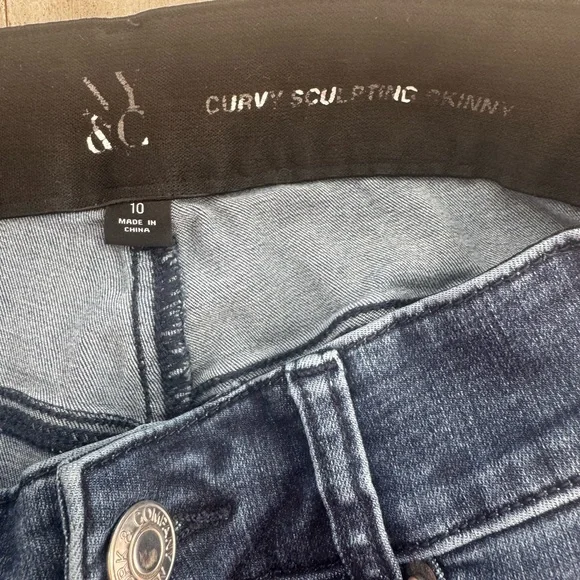 New York & Company Classic Blue Women's Jeans - Picture 3 of 4